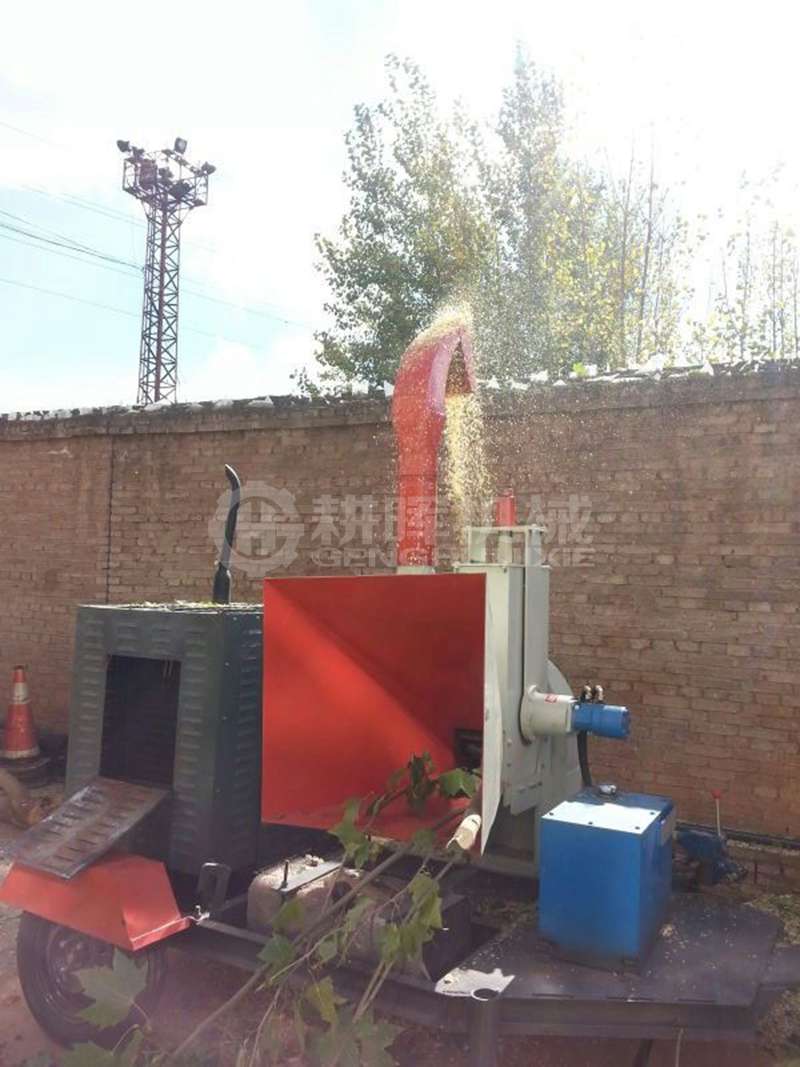 轮式园林粉碎机盘式园林粉碎机现场