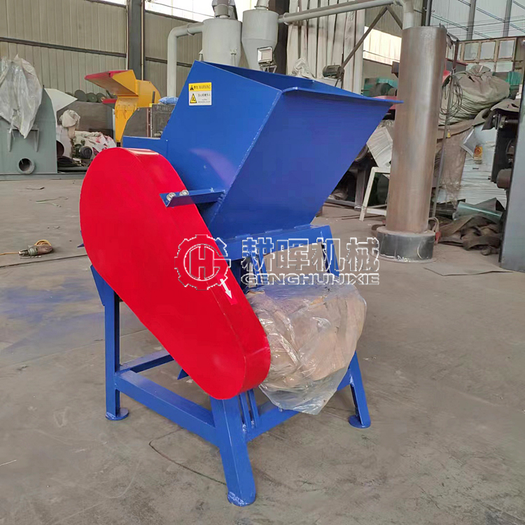 椰砖粉碎机 椰糠压块破碎机 椰砖粉碎机 椰糠压块破碎机